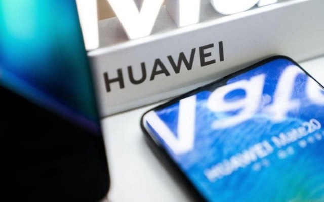 British companies withdraw Huawei phones