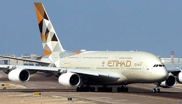 الاتحاد للطيران تشغل رحلات إجلاء إضافية لإعادة المسافرين العالقين بالإمارات