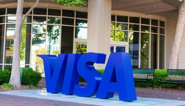 Visa allows 2022 World Cup fans to create non-fungible tokens