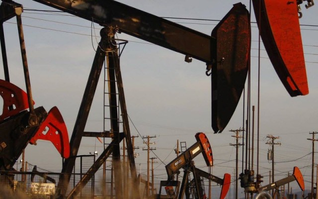 الولايات المتحدة تستعد لاستخدام الاحتياطي النفطي.. والسبب السعودية