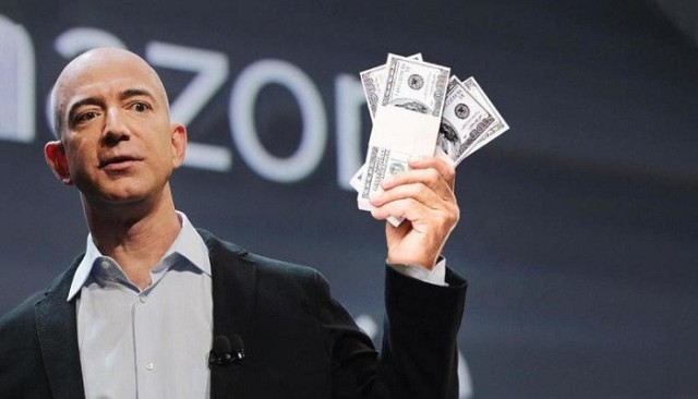 French billionaire threatens the throne of Bezos