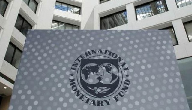IMF: Expected cut in global economic growth in monthly review