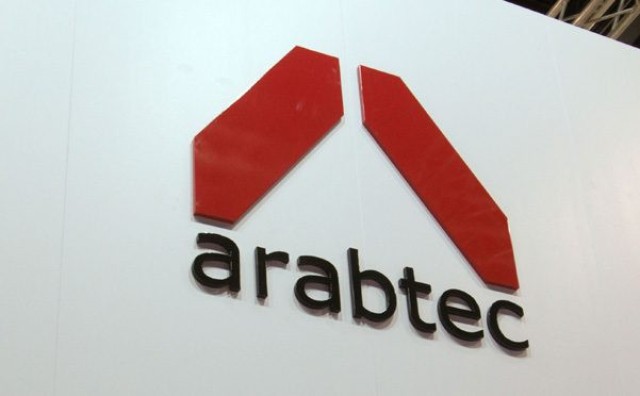 Arabtec profits fall