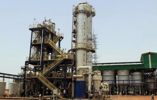 Offer to unify the business of the two companies "marine bulldozers" and "petroleum construction"