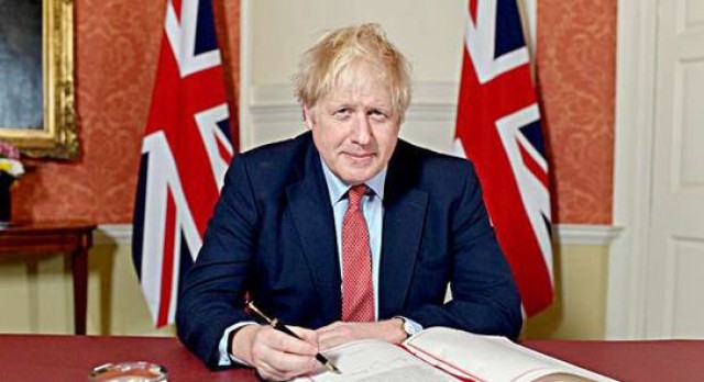 Britain calls for vaccinating the world from Corona within a year and a half