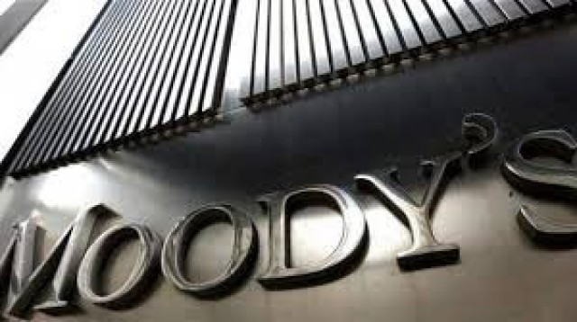 Moody's cuts global sovereign