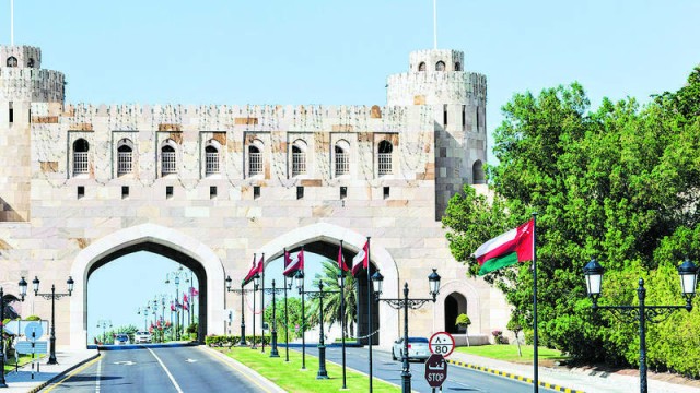 Sultanate of Oman plans to grant 10 years establishing foreign investors in September