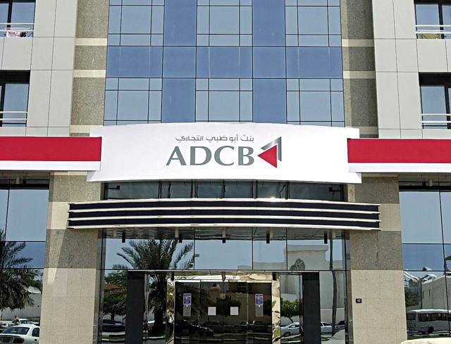 Investor sells its share of "Abu Dhabi Commercial" by 1.1 billion dirhams