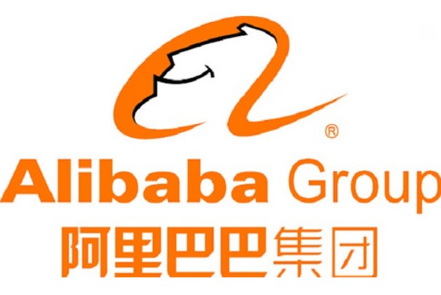 Trump discusses banning the Chinese company "Alibaba"