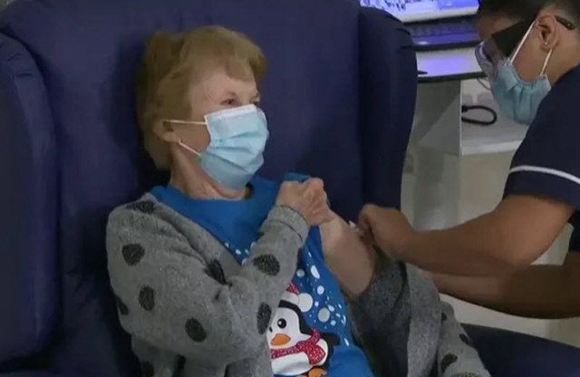 Corona vaccination began today in Britain