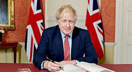 بريطانيا تدعو لتطعيم العالم  من كورونا خلال عام ونصف