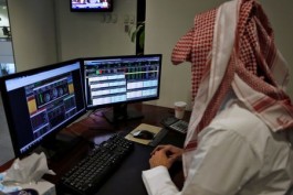 Geopolitical tensions weigh on Arab markets at the start of the session