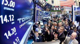 مخاوف كورونا تدفع المستثمرين للتخلص من الأسهم والسندات