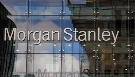 Morgan Stanley raises its S&P 500 target to 8,300, supported by strong earnings.