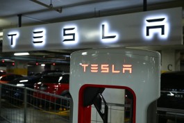 Tesla shares jump nearly 7%