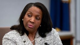 ليزا كوك ترفض قرار ترمب بإقالتها من مجلس الاحتياطي الفيدرالي