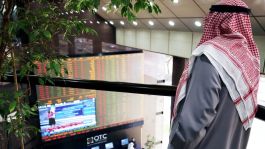 اللون الأخضر يكسو مؤشرات الأسواق العربية في المستهل