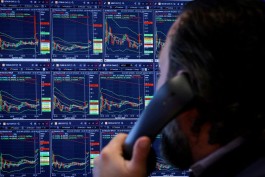 سوق السندات العالمية على حافة الانهيار.. فهل تتكرر كارثة 2022؟