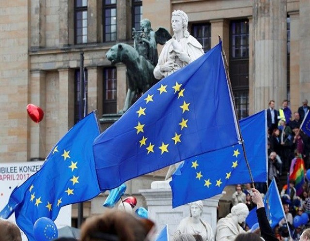 Growth of the euro zone companies is declining