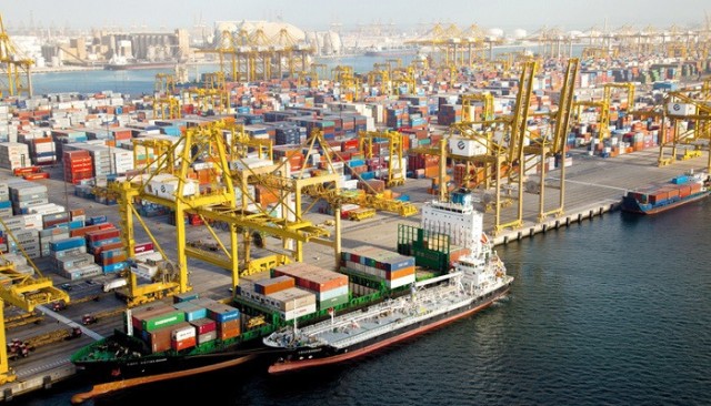 679 billion dirhams trade free zones in the UAE during 2021