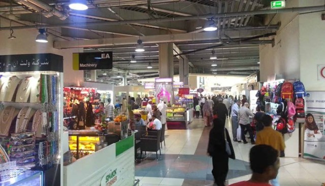 Dubai Economy: 474 stores that meet open market requirements