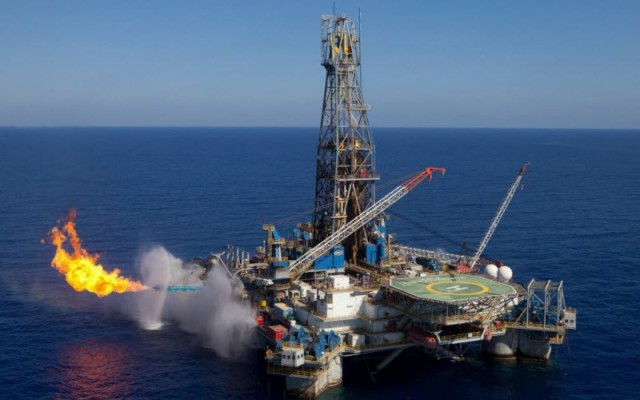 "أرامكو" تبلغ مصفاة يابانية عن تغيير محتمل في شحنات النفط