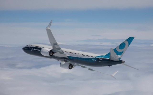 أمريكا تفرض 10% رسوماً على طائرات الاتحاد الأوروبي