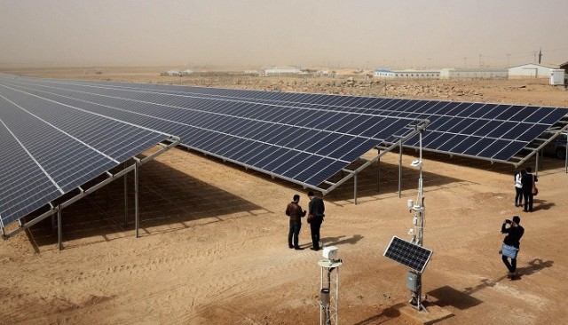 الأردن تعد خطة للطاقة لخفض واردات الوقود من الخارج