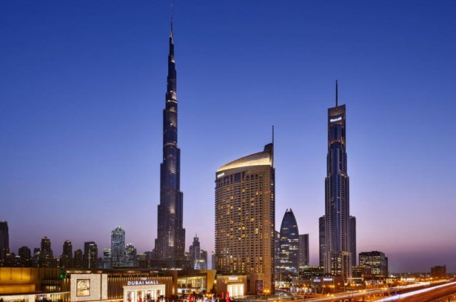 Dubai supports the economy with half a billion dirhams