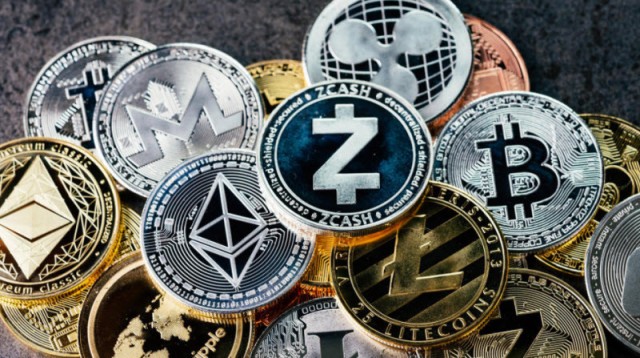 أمريكا تدرس فرض عقوبات على أنشطة العملات المشفرة في روسيا