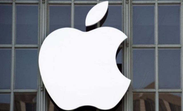 Apple achieves strong quarterly results