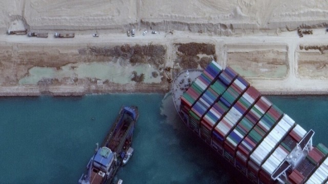 Merusk Shipping Group launches a warning on Suez Canal