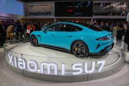 Xiaomi shares rise after Tesla, BYD rivals announced sale date