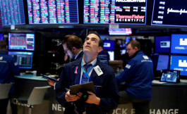 The specter of recession threatens US stocks