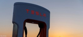 أسهم Tesla تكسب 16 مليار دولار في يوم واحد.. وخسائر حادة لسهم UPS