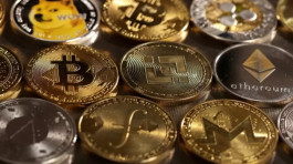 خسائر جماعية للعملات المشفرة.. و"بيتكوين" تهبط 3.2%