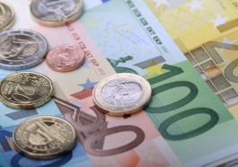 The euro is moving into positive territory ahead of German inflation data.