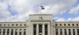 St. Louis Fed President: Rate Cuts Should Be Gradual