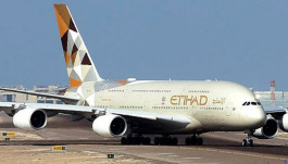 الاتحاد للطيران تشغل رحلات إجلاء إضافية لإعادة المسافرين العالقين بالإمارات