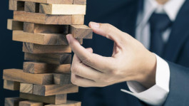 كيف تُعيد هيكلة شركتك بفعالية؟