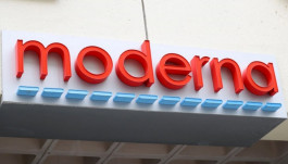 "مودرنا" تحصل على نصف مليار دولار لتطوير لقاح كورونا