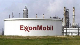 إكسون موبيل تتوقع خسائر تشغيلية في الربع الثاني