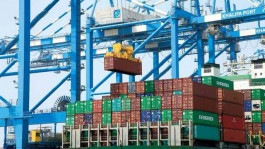 تجارة أبوظبي غير النفطية تزيد 3.6% خلال شهرين