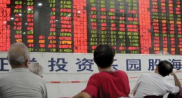 Asian stocks fluctuate after Wall Street hits record