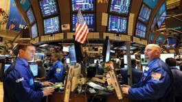 "وول ستريت" تسجل مستويات قياسية جديدة