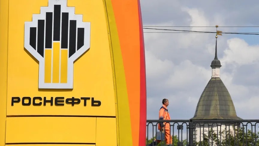 واشنطن تعاقب قطاع النفط الروسي مستهدفة "روسنفت" و"لوك أويل"